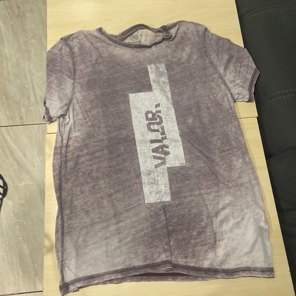 Mens Express cotton tee. Color is a grayish purple